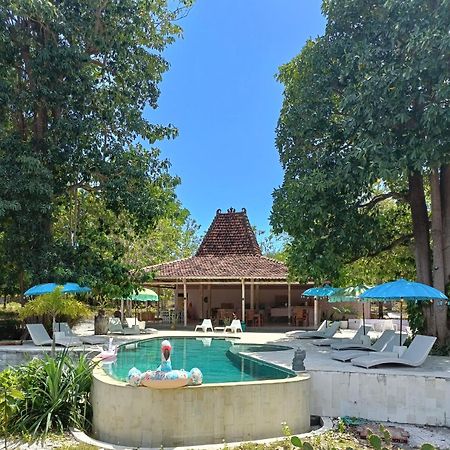 Maleo Moyo Hotel & Dive Resort Moyo Island 외부 사진
