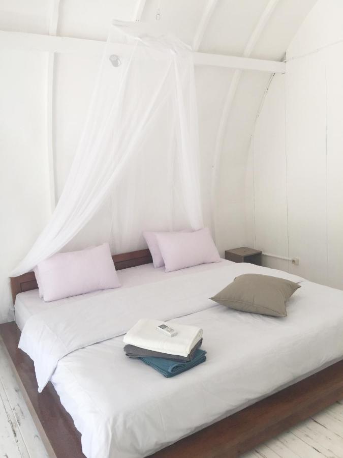 Maleo Moyo Hotel & Dive Resort Moyo Island 외부 사진