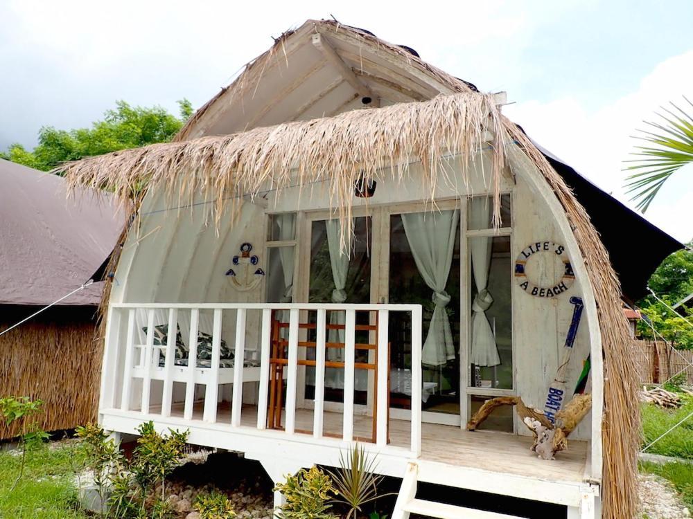 Maleo Moyo Hotel & Dive Resort Moyo Island 외부 사진