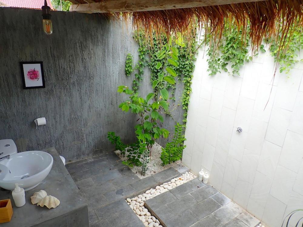 Maleo Moyo Hotel & Dive Resort Moyo Island 외부 사진
