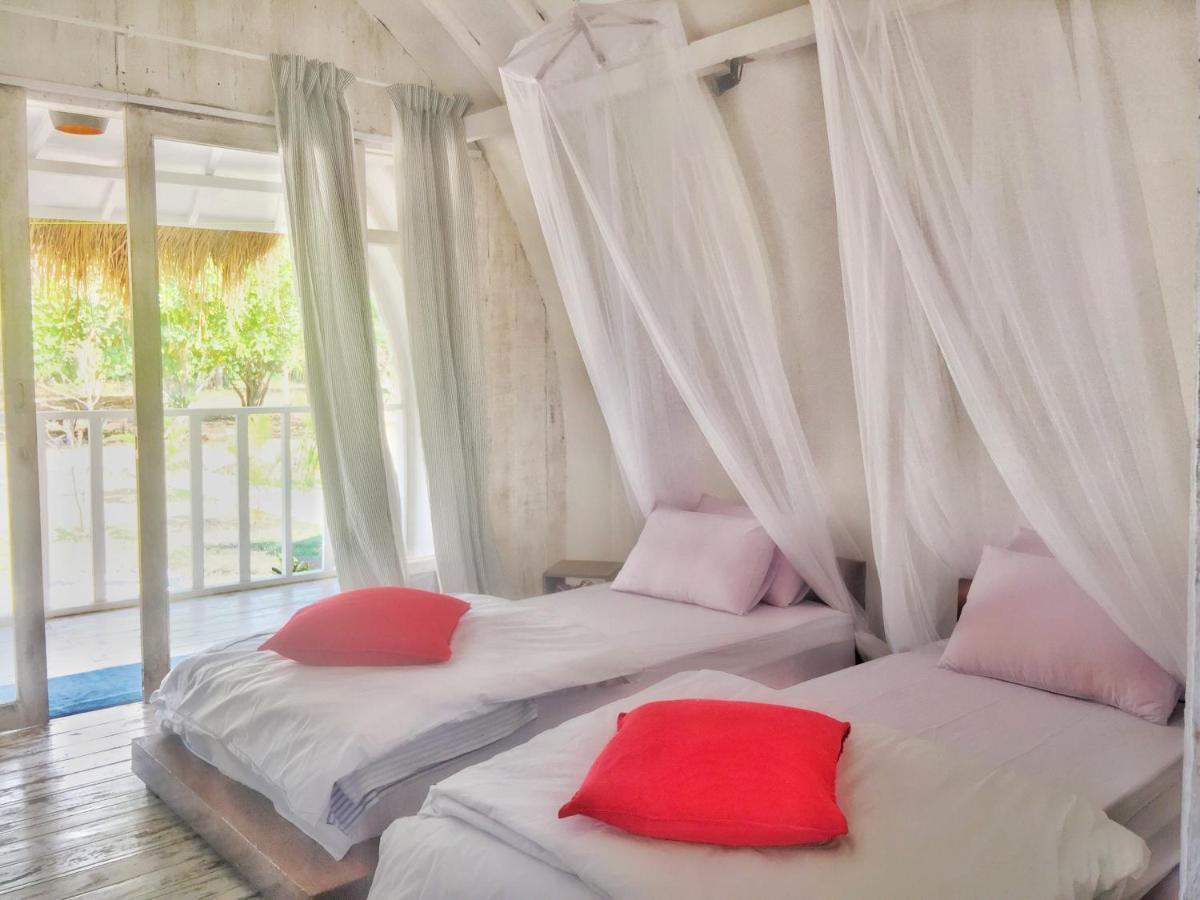 Maleo Moyo Hotel & Dive Resort Moyo Island 외부 사진